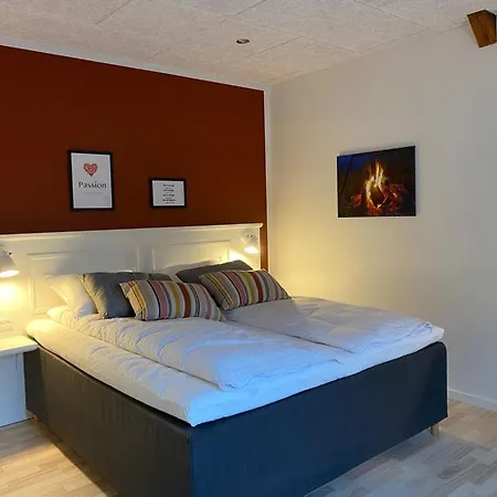 Homestay Nyopfort Luksusvaerelse I Naturskonne Og Rolige Omgivelser *