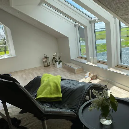 Privat bolig Nyopført Luksusværelse I Naturskønne Og Rolige Omgivelser