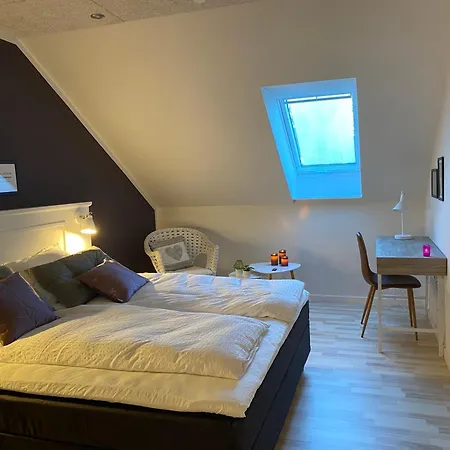 Nyopfort Luksusvaerelse I Naturskonne Og Rolige Omgivelser Privat overnatting Branderup
